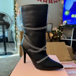 Glaze Black Heeled Boots with Chain Accent